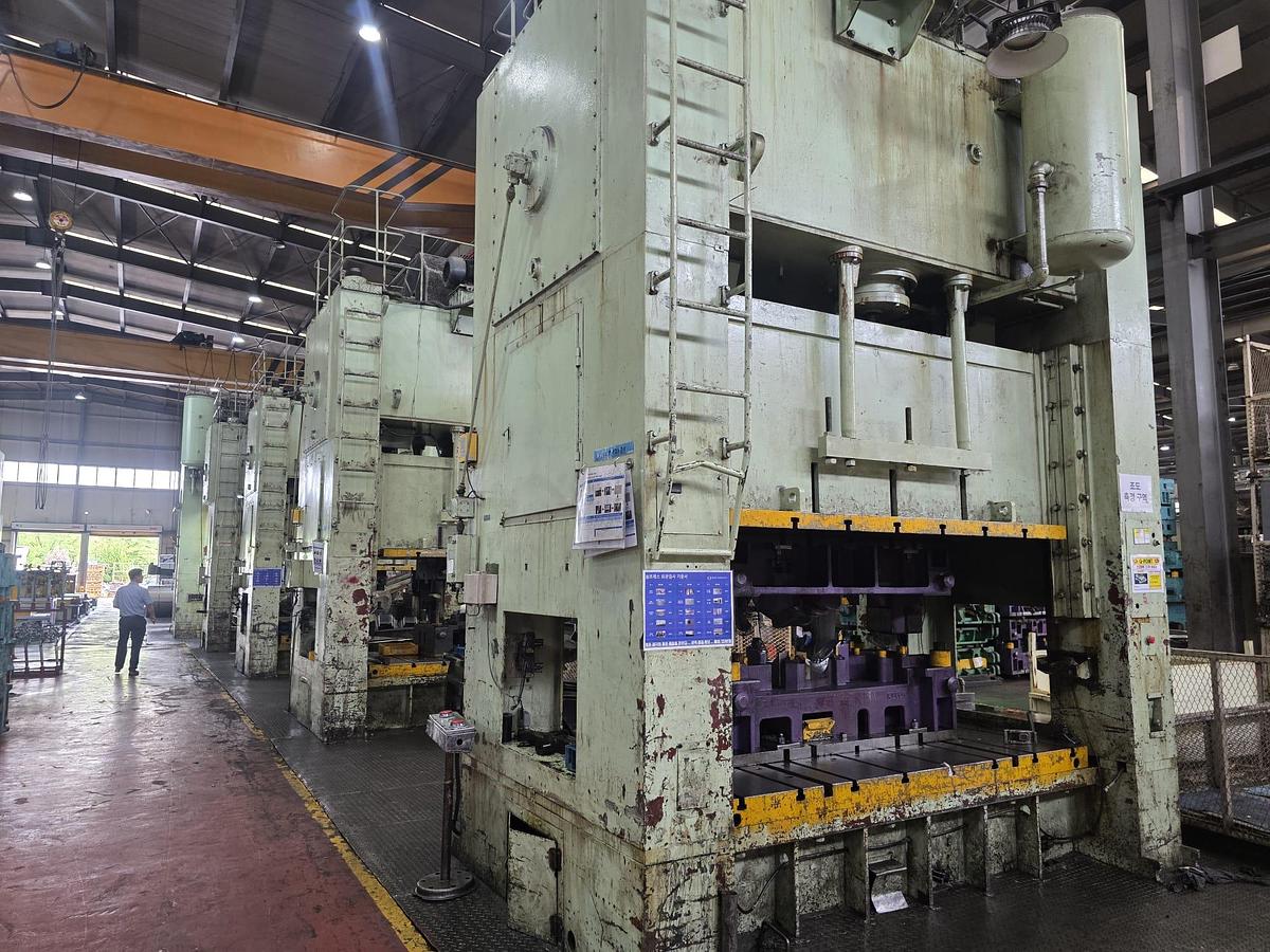 Used Sheet Stamping Line Mechanical 1200-300-600-300