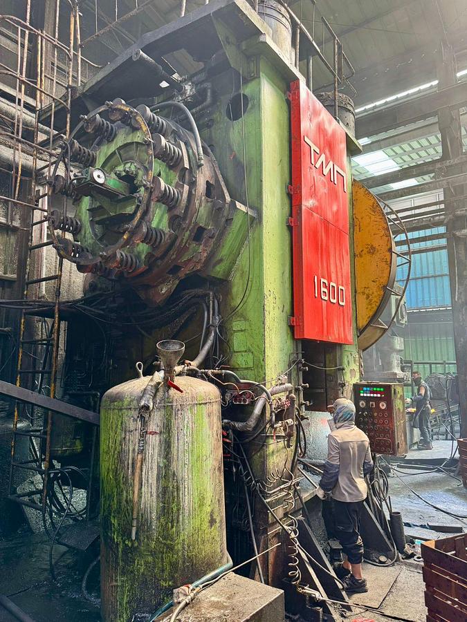 Used 1600 tons Press Hot Forging TMP Voronezh KB8542