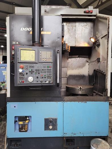 Used Lathe Vertical Turning CNC Doosan V550