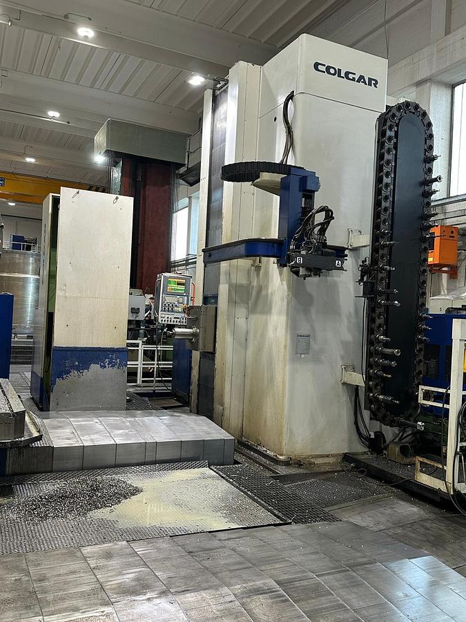 Used Borer Horizontal Floor Type CNC Colgar FRAL70C16