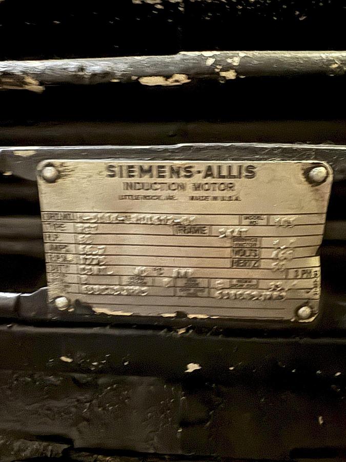 Used 300 tons Press Hydraulic Schuler