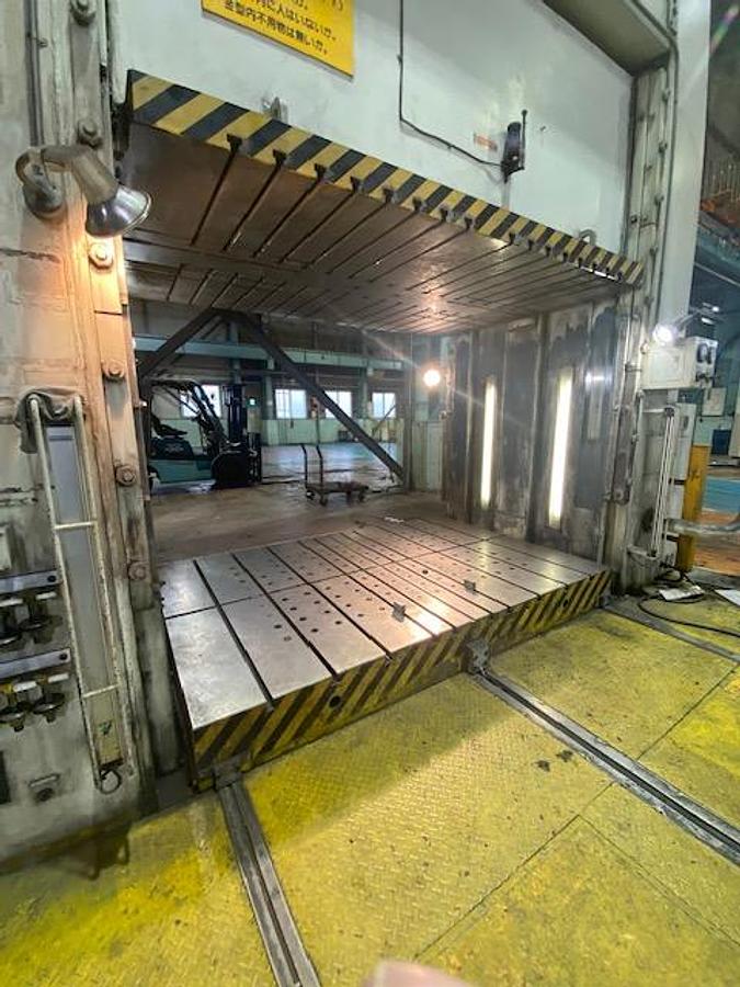 Used 500 tons Press Sheet Stamping Hydraulic Kawasaki