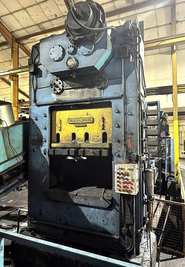 Used 200 tons Press Trimming Wilkins & Mitchell