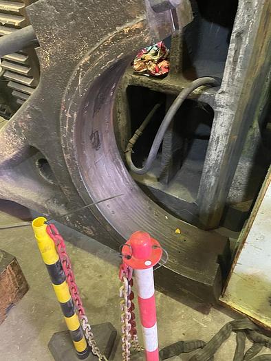 Used Press Trimming K9538