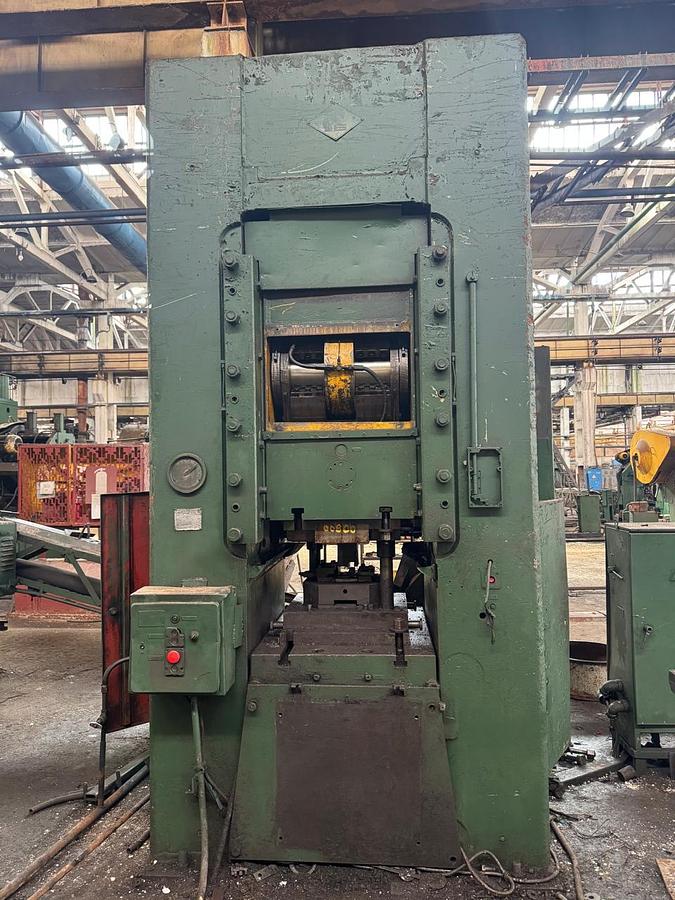 Used 1000 tons Press Knuckle Joint Coining Barnaul K8340