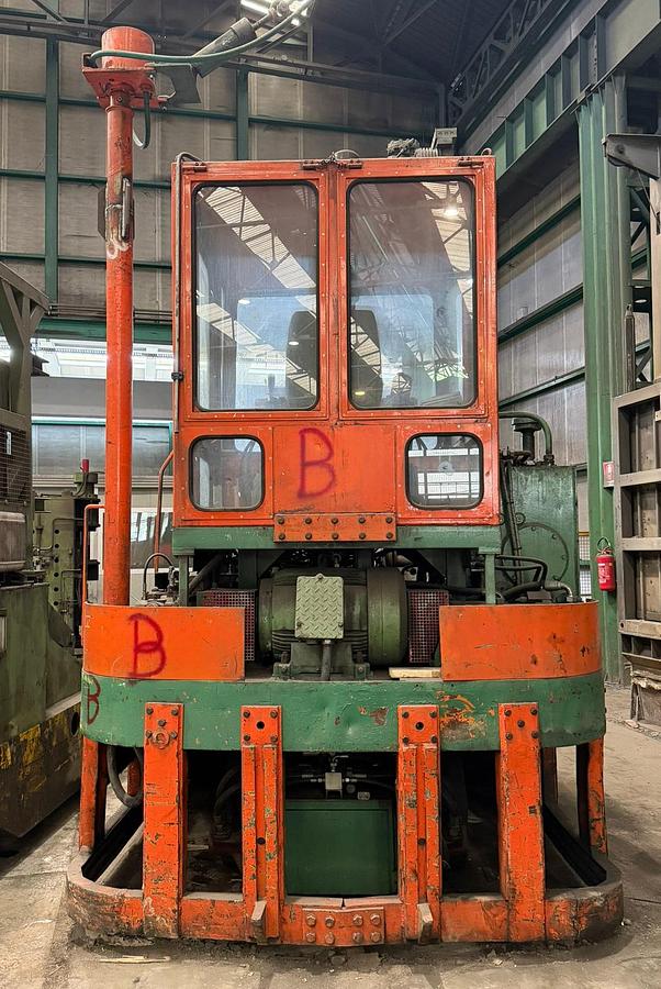 Used 3 tons Manipulator Dango & Dienenthal AMP3000