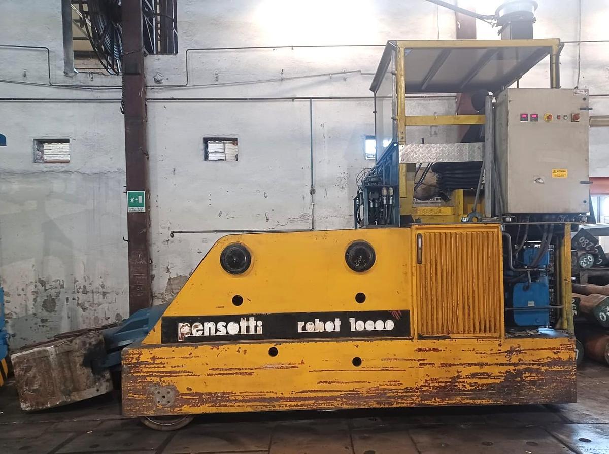 Used 10 tons Manipulator Pensotti