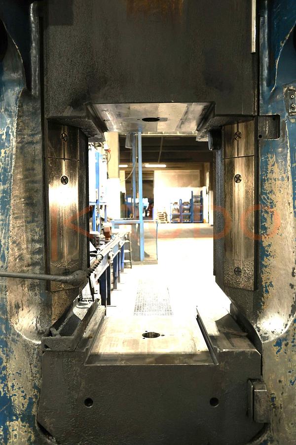 Used 2001 Beche KGH4B