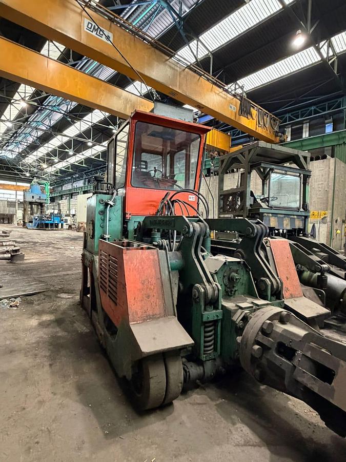 Used 3 tons Manipulator Dango & Dienenthal AMP3000