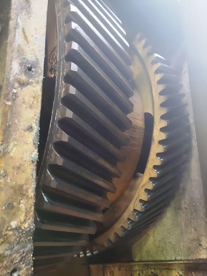 Used 1000 tons Press Knuckle Joint Coining Barnaul KB8340