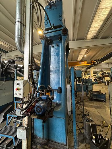 Used 2 tons Hammer Forging Hydraulic Lasco