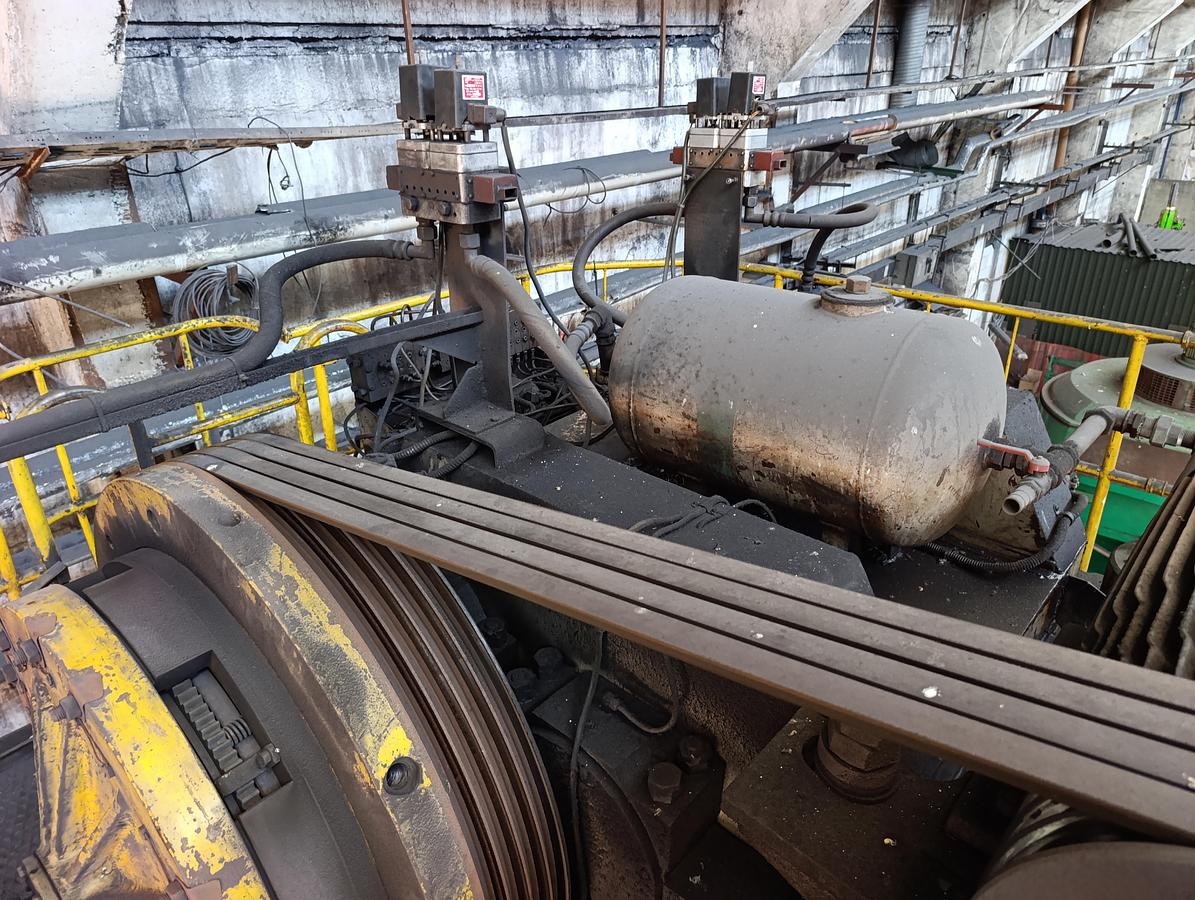 Used 400 tons Press Trimming TMP Voronezh Russia KA2536