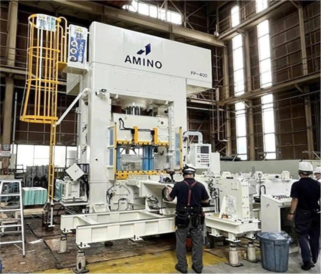 Used 400 tons Press Forging Hydraulic Amino 