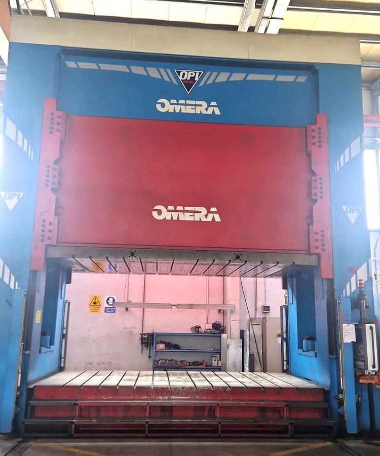 Used 1600 tons Press Sheet Stamping Hydraulic Omera OP121600