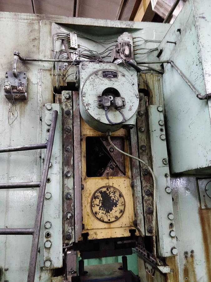 Used 1000 tons Press Knuckle Joint Coining Barnaul KB8340