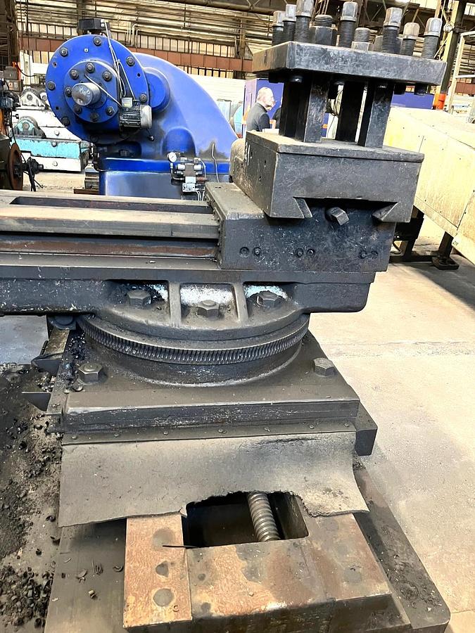 Used Lathe Heavy Duty CNC