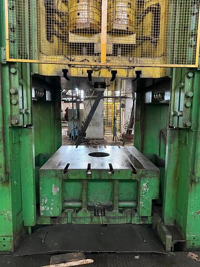 Used 1600 tons Press Trimming KB2542