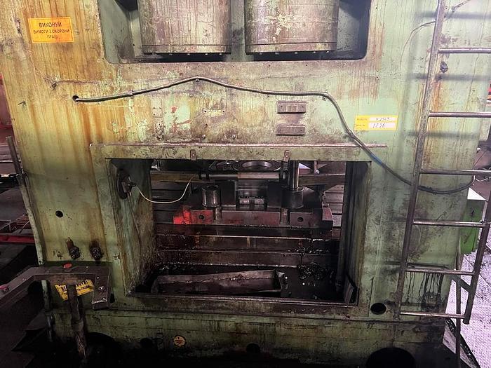 Used Press Trimming K2543