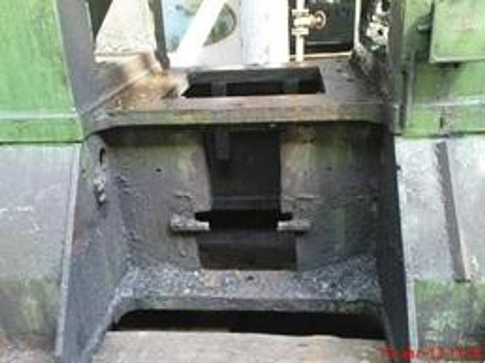 Used Press Trimming K9538