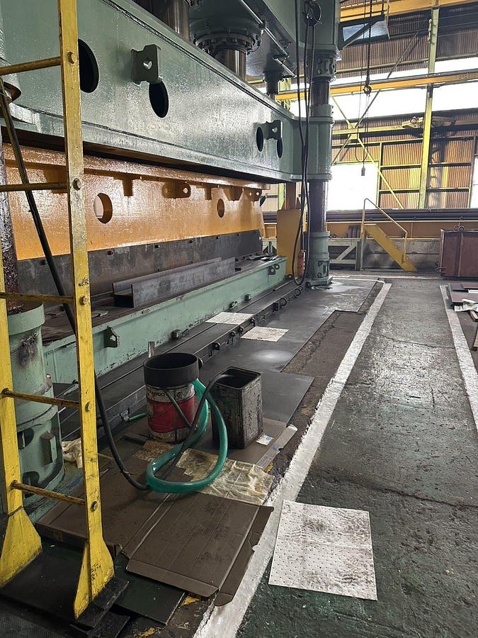 Used 2000 tons Press Sheet Stamping Hydraulic Daito KPH-2000