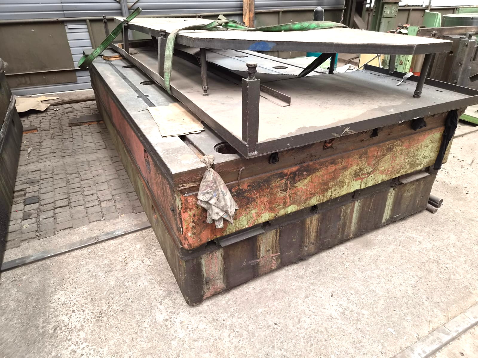 Used Floor Plates