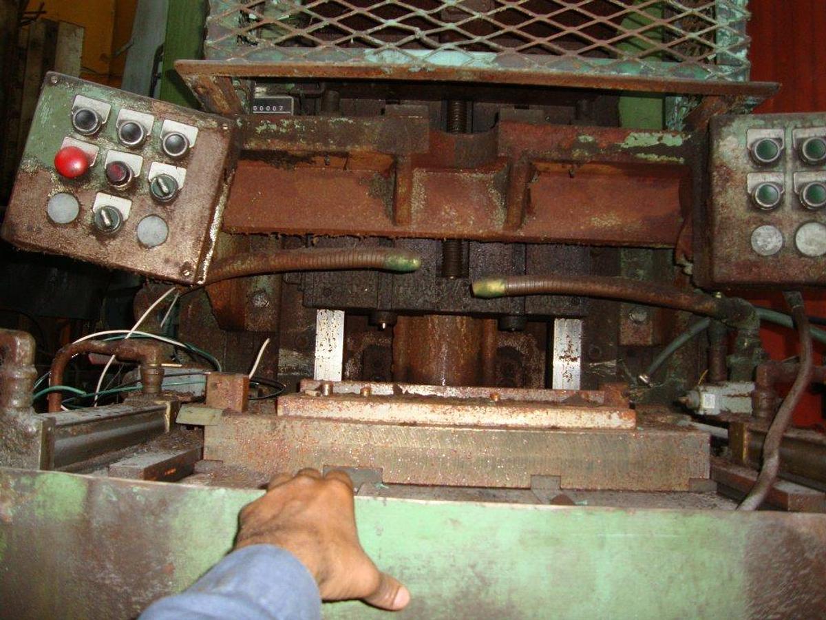 Used Broaching Machine Vertical VPD-25-78