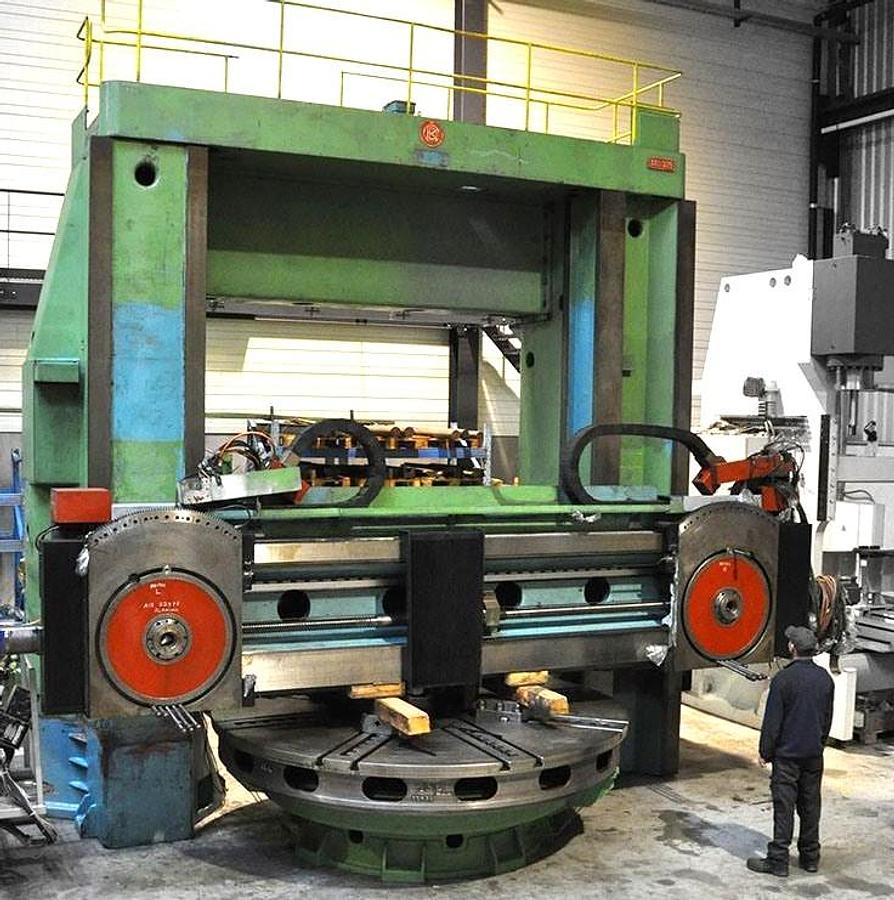 Used Lathe Vertical Turning Titan SC33