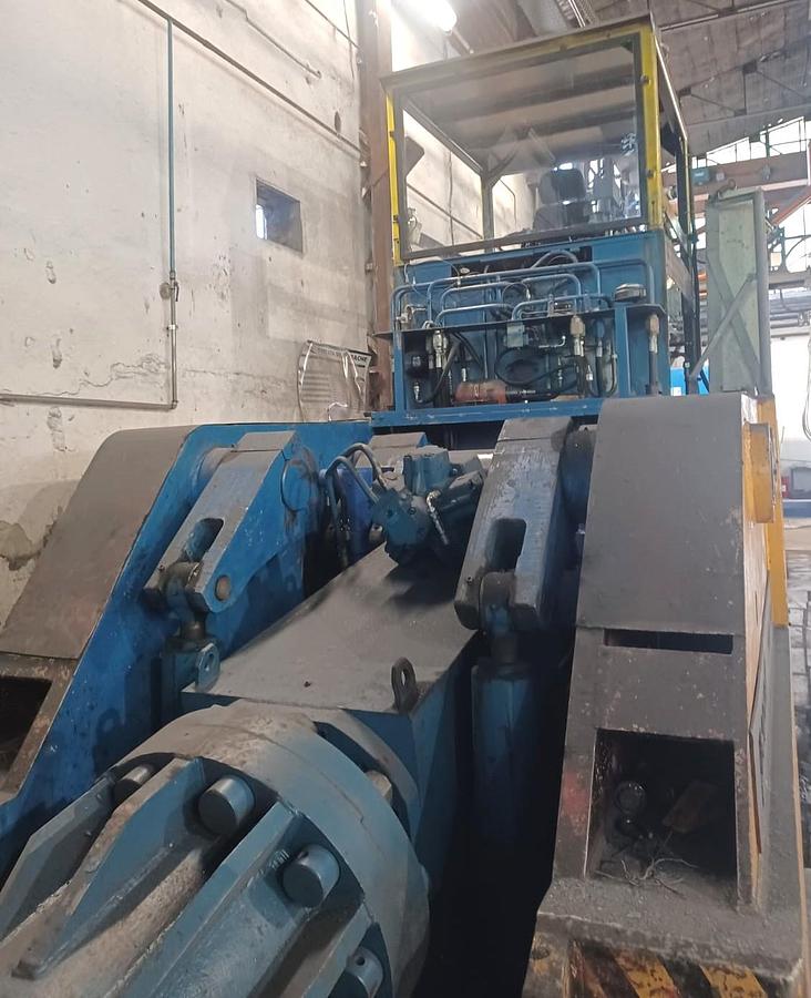 Used 10 tons Manipulator Pensotti