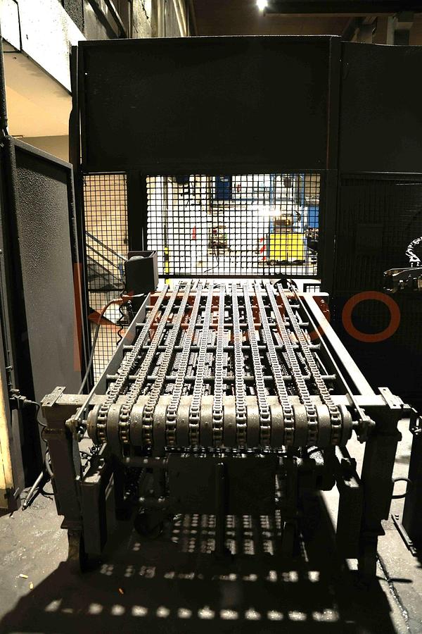 Used 2004 Beche KGH5B