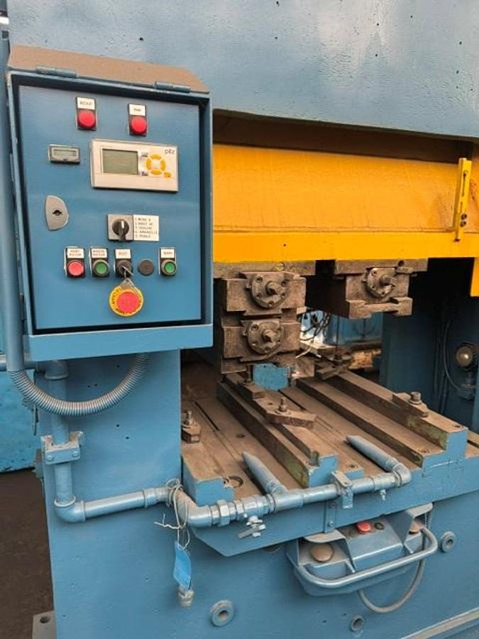 Used 100 tons Press Trimming Wilkins & Mitchell B42-S4-6