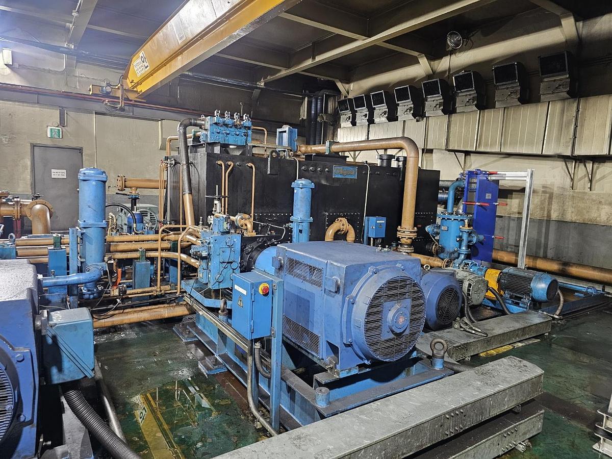 Used 8000 tons Press Forging Open Die Hydraulic United