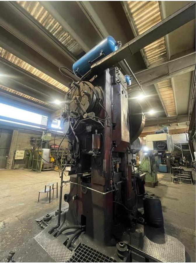 Refurbished 750 tons Press Hot Forging Eumuco