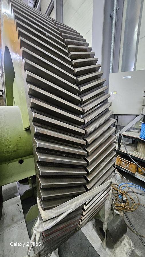 Used 2500 tons Press Transfer Mechanical Komatsu E4T-2500/07/70MF.D