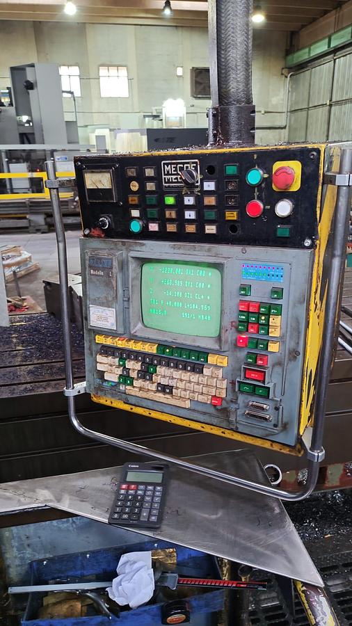 Used Plano Miller CNC Mecof M240A