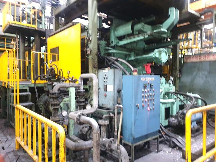Used 1650 tons Die Casting Machine UBE