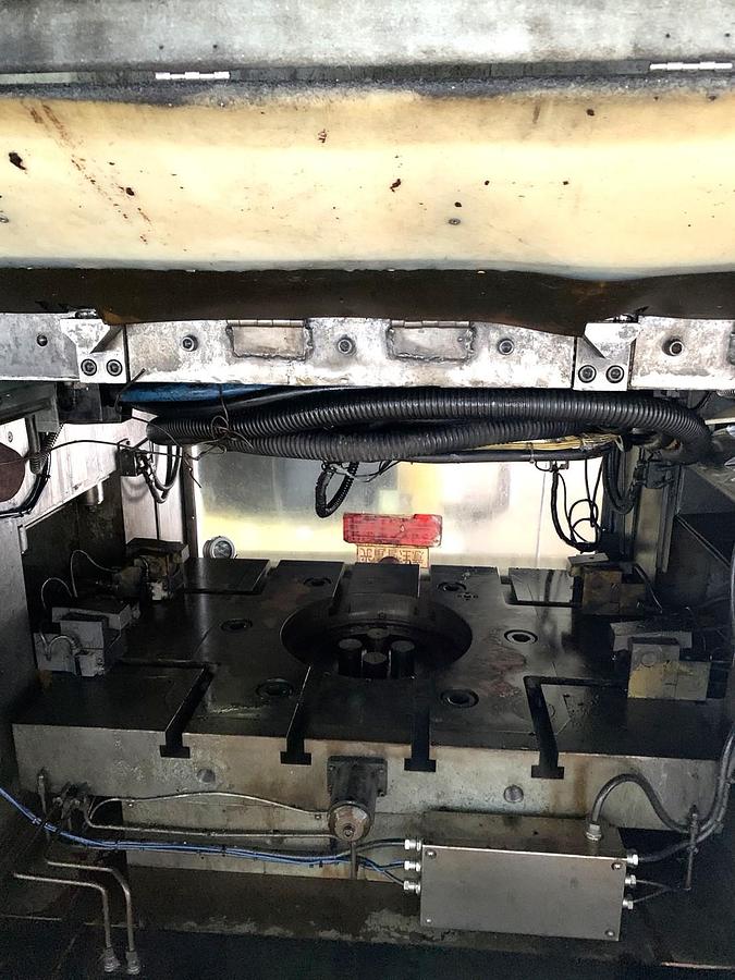 Used 650 tons Press Fineblanking Hydraulic Mori FB-650-FDE