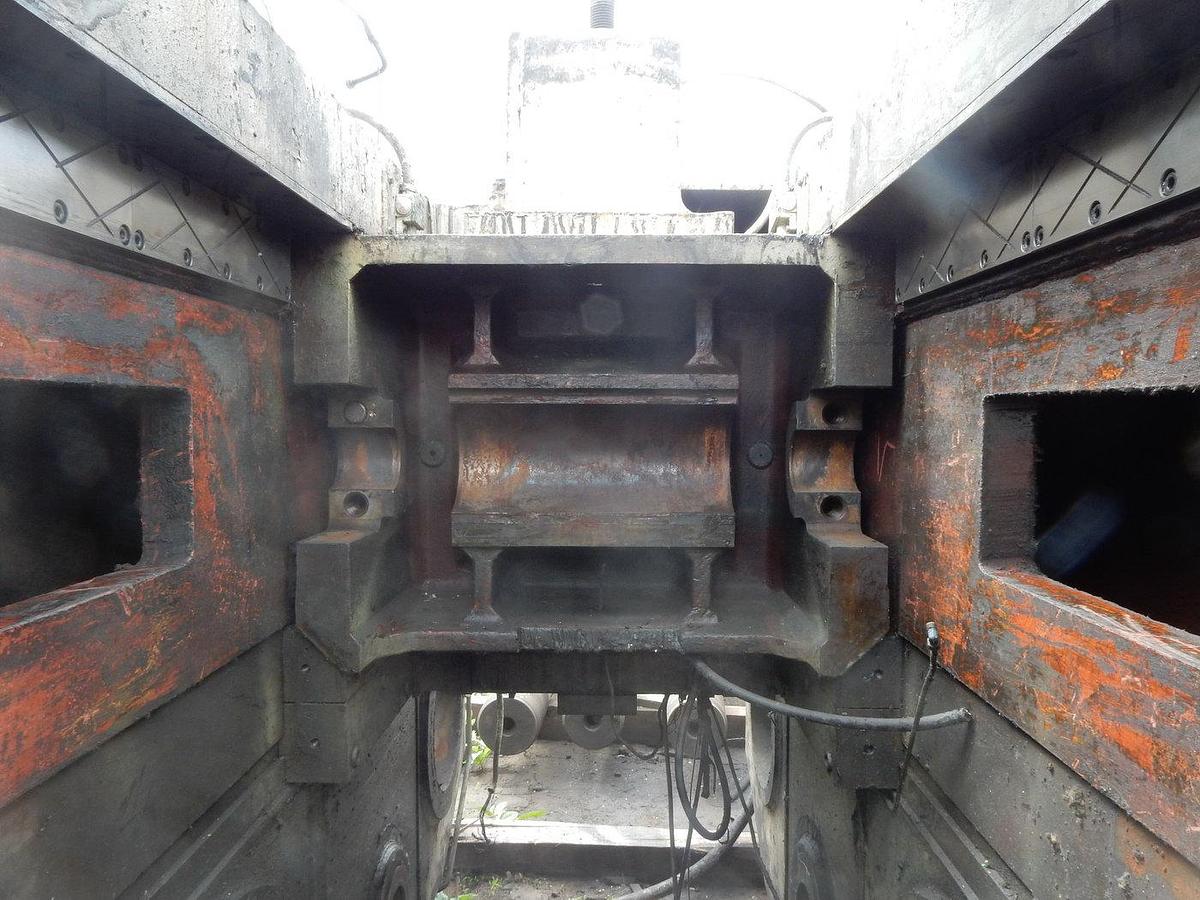 Used 900 tons Press Knuckle Joint Coining KKPRF630/900/260