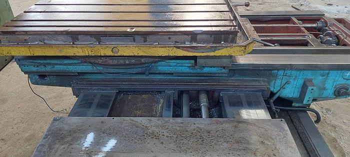 Used Borer Horizontal Table Type Tos W9A