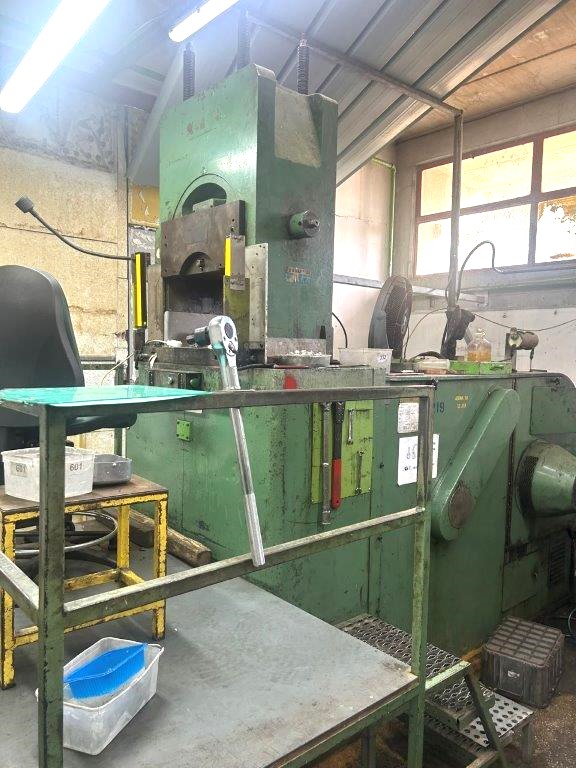 Used Press Knuckle Joint Coining Cincinnati HME K600