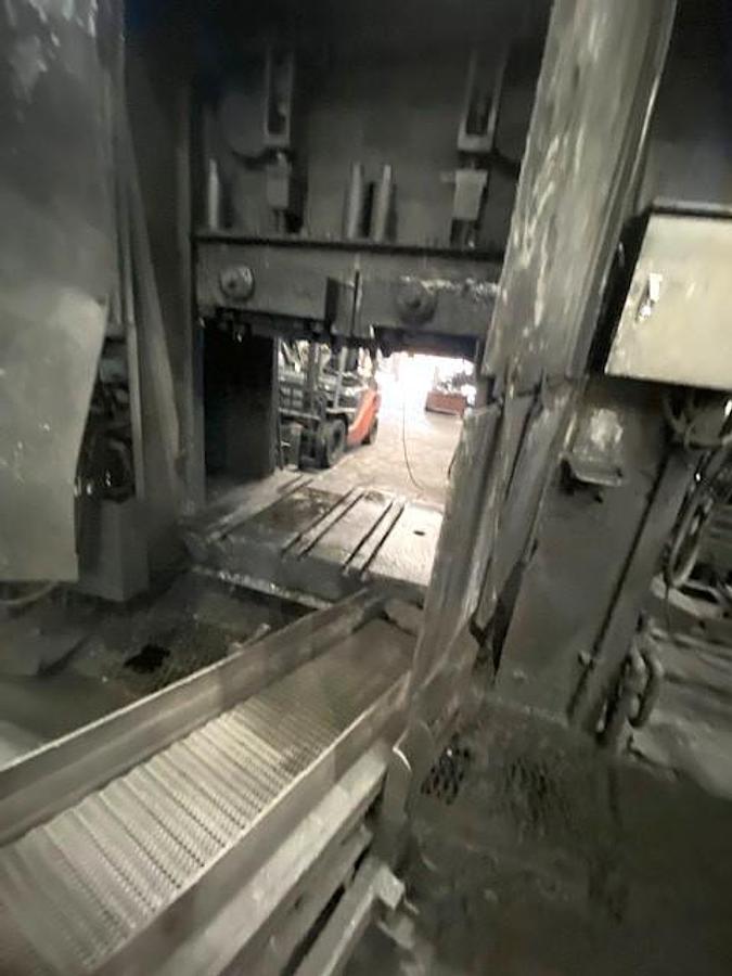 Used 1600 tons Hot Forging Line Kurimoto LKM1600