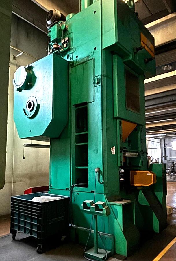 Used 1600 tons Press Knuckle Joint Coining Colombo Agostino G1600