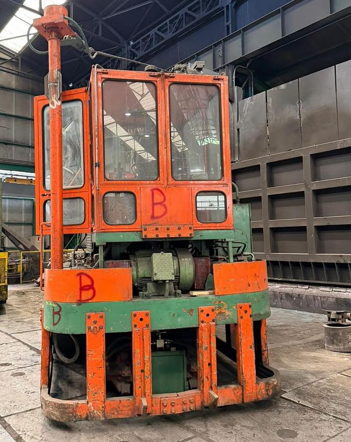 Used 3 tons Manipulator Dango & Dienenthal AMP3000