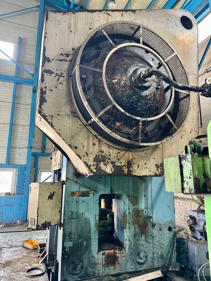 Used 1300 tons Press Hot Forging Hosung HFP-1300