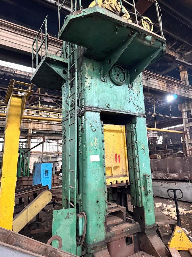 Used 400 tons Press Trimming TMP Voronezh Russia KB9536