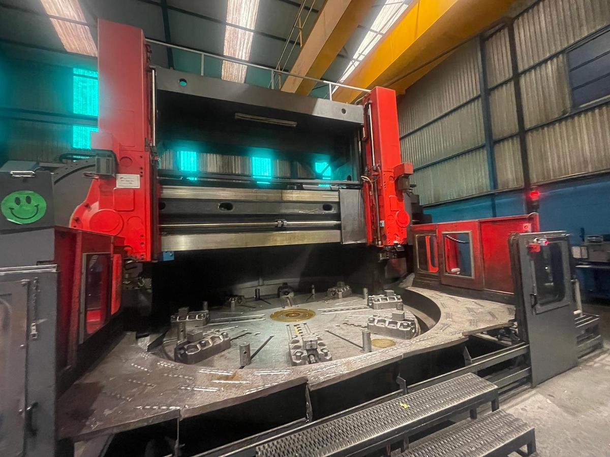 Used Lathe Vertical Turning CNC Kolomna, Russia 1532