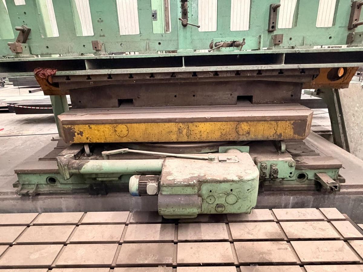 Used Borer Horizontal Table Type WMW, Germany