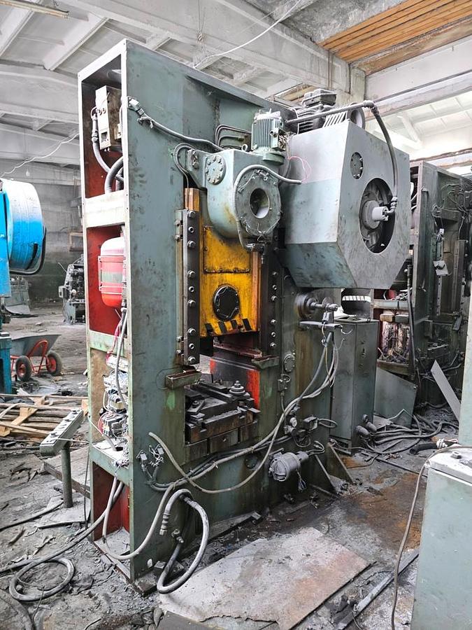 Used 400 tons Press Knuckle Joint Coining Barnaul KB8336