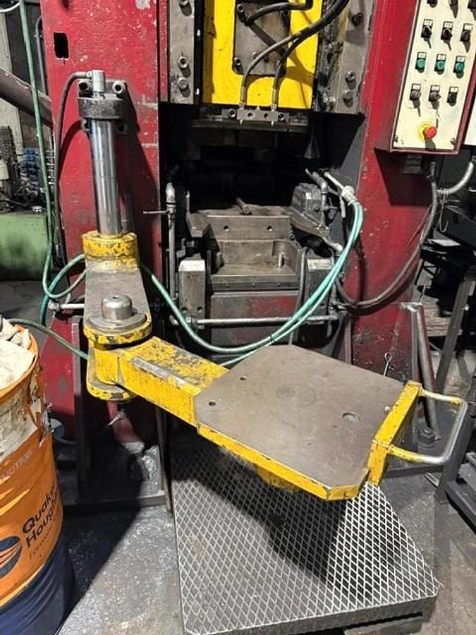 Refurbished 650 tons Press Hot Forging Manzoni