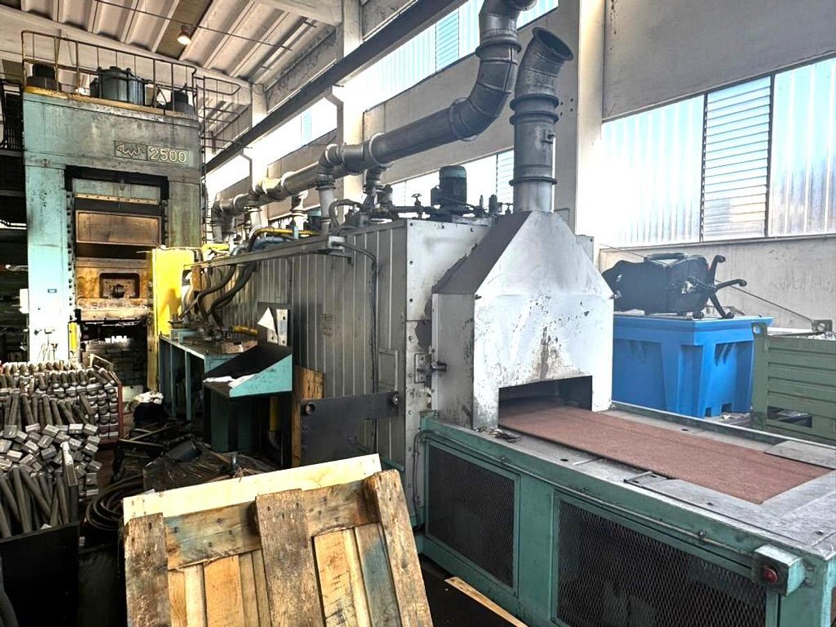 Used 2500 tons Press Knuckle Joint Coining TMP Voronezh Russia KB8044