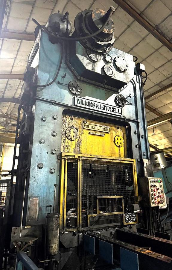 Used 200 tons Press Trimming Wilkins & Mitchell
